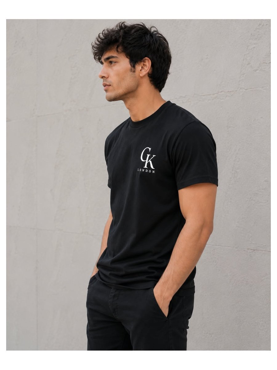 GK London Essential T-Shirt